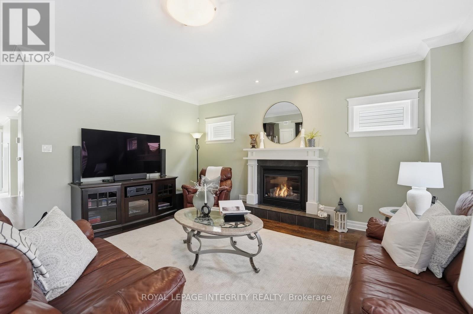 476 ANCASTER AVENUE - 9