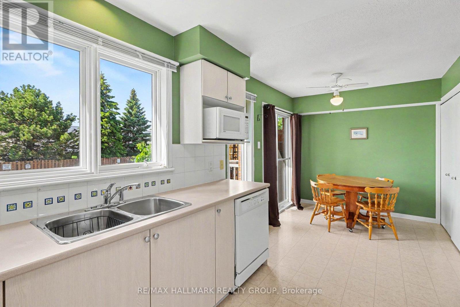 4429 HARPER AVENUE - 11