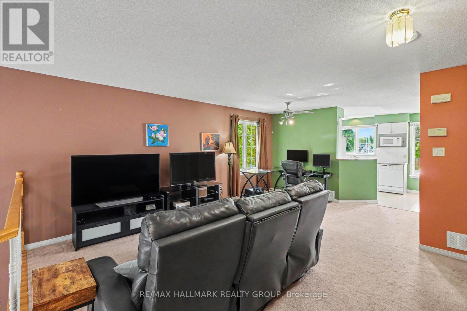 4429 HARPER AVENUE - 4