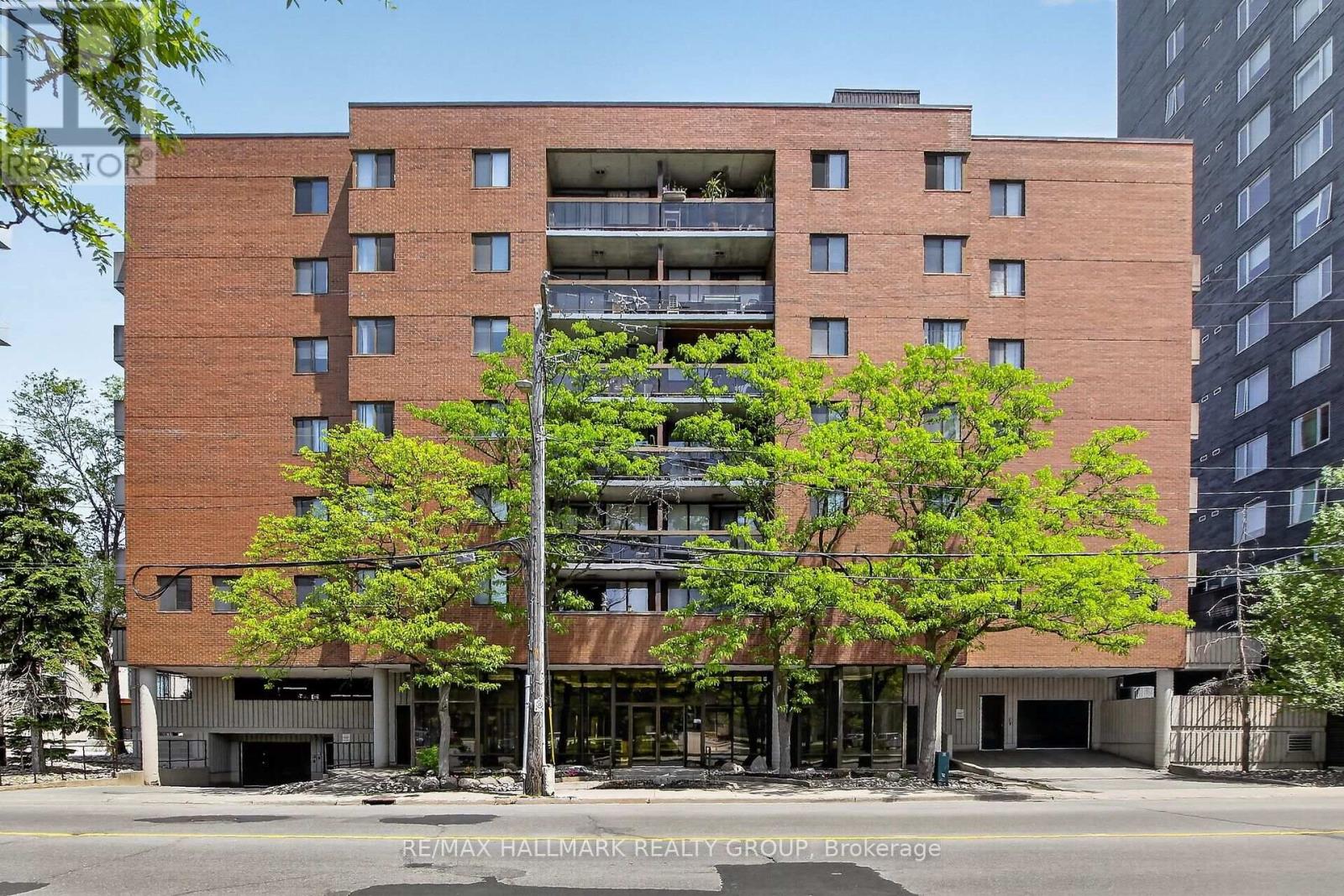 #602 191 PARKDALE AVENUE - 2