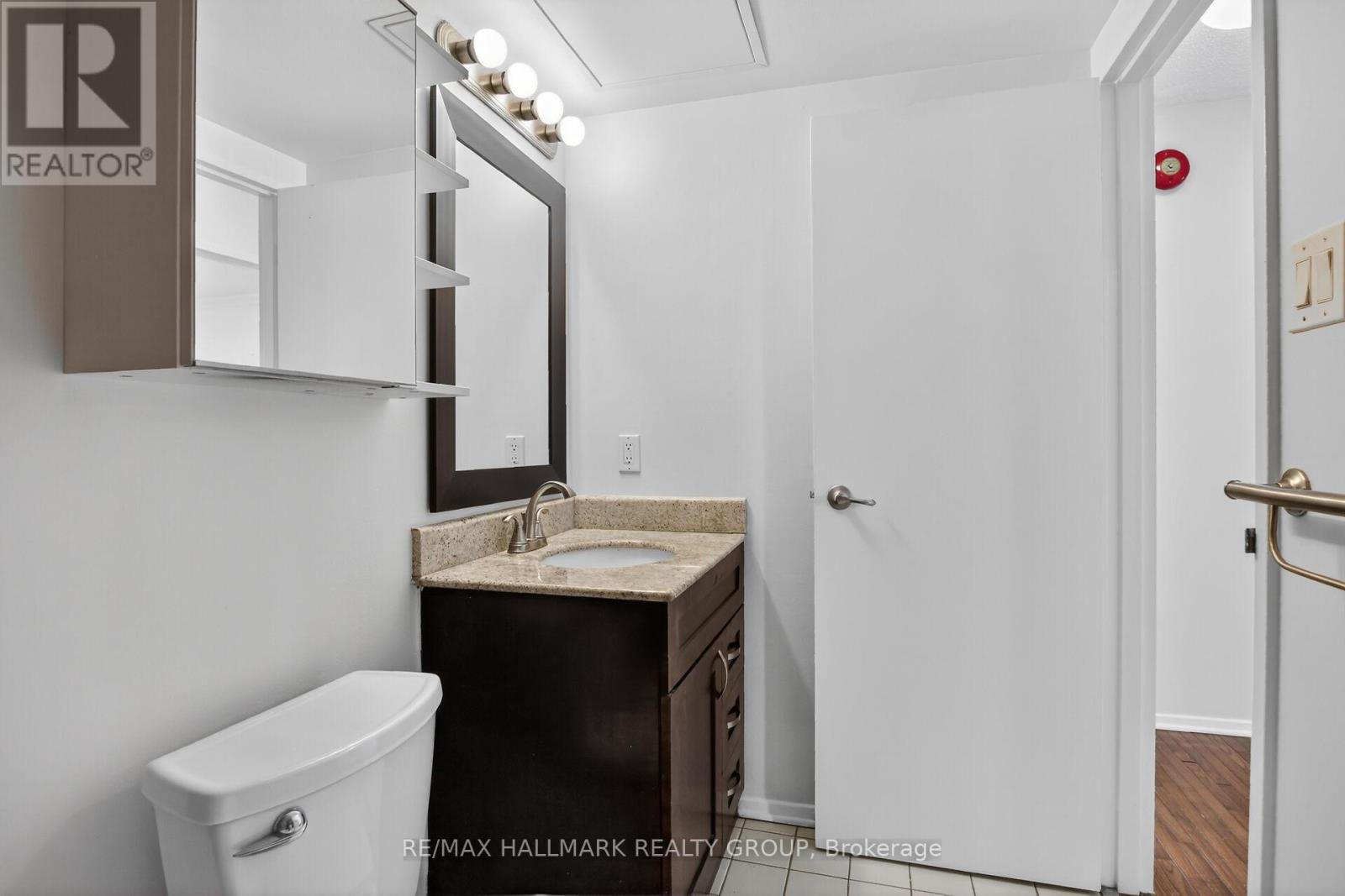 #602 191 PARKDALE AVENUE - 24
