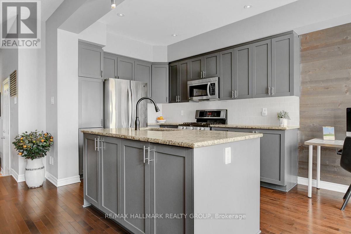 3 Bed, 3 Bath House for Sale in Ottawa – 755 BOWERCREST CRESCENT, Ottawa – MLS# X13235066 - Image 11