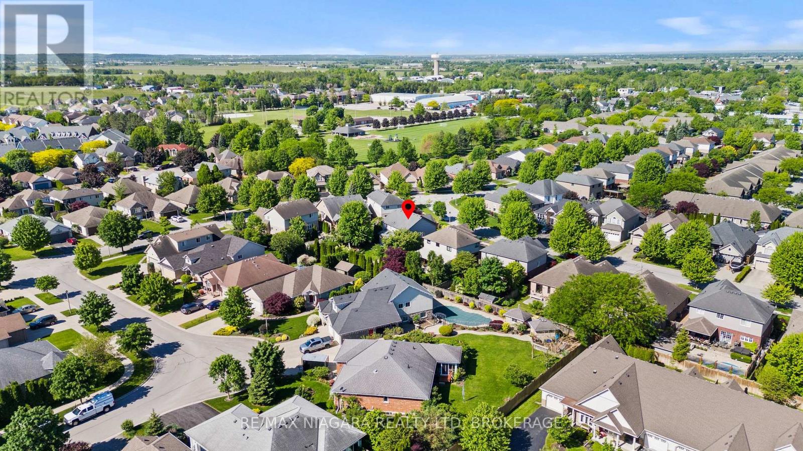 3 FISHER DRIVE - 44