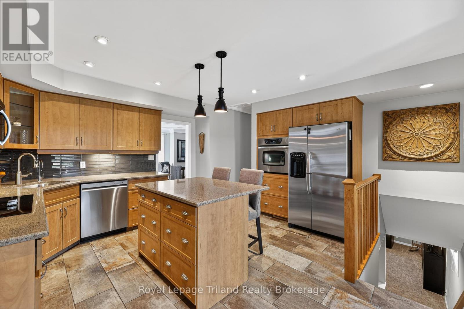 236 DELATRE STREET W - 12