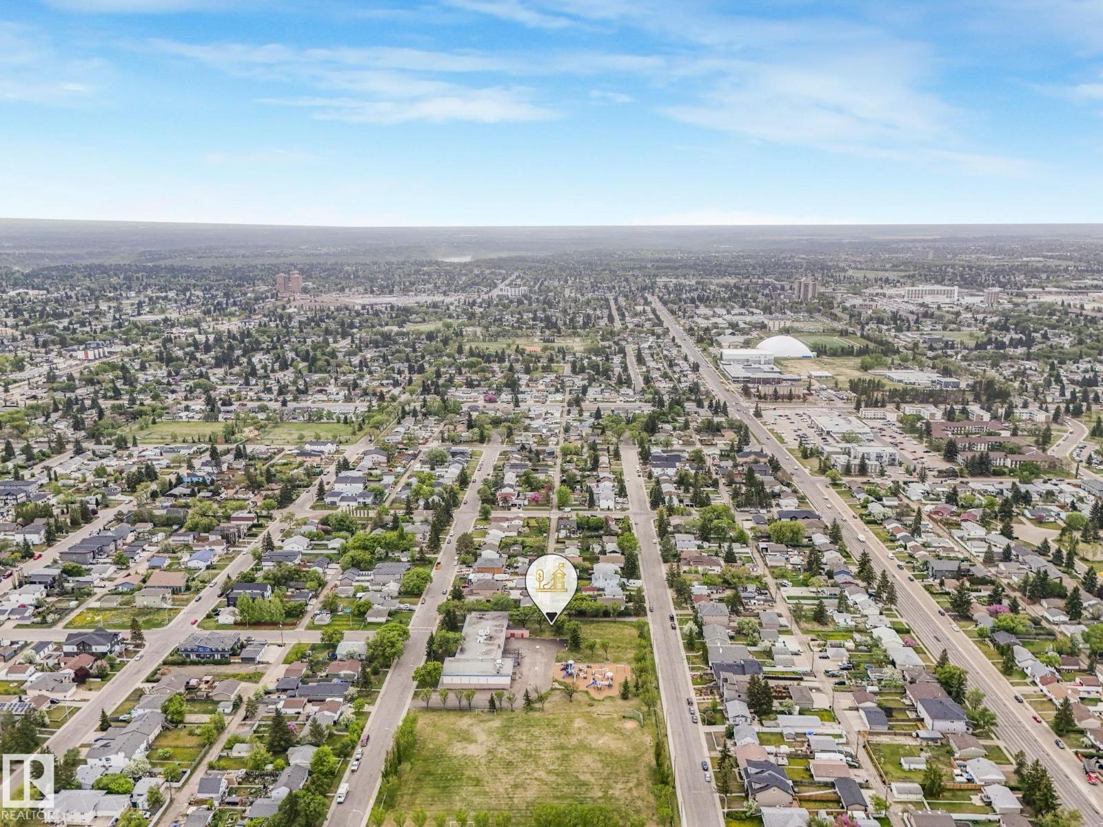 9911 161 ST NW - 42