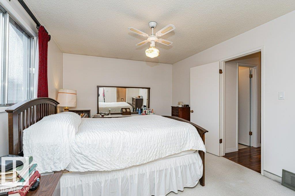 10543 35 AV NW - 33