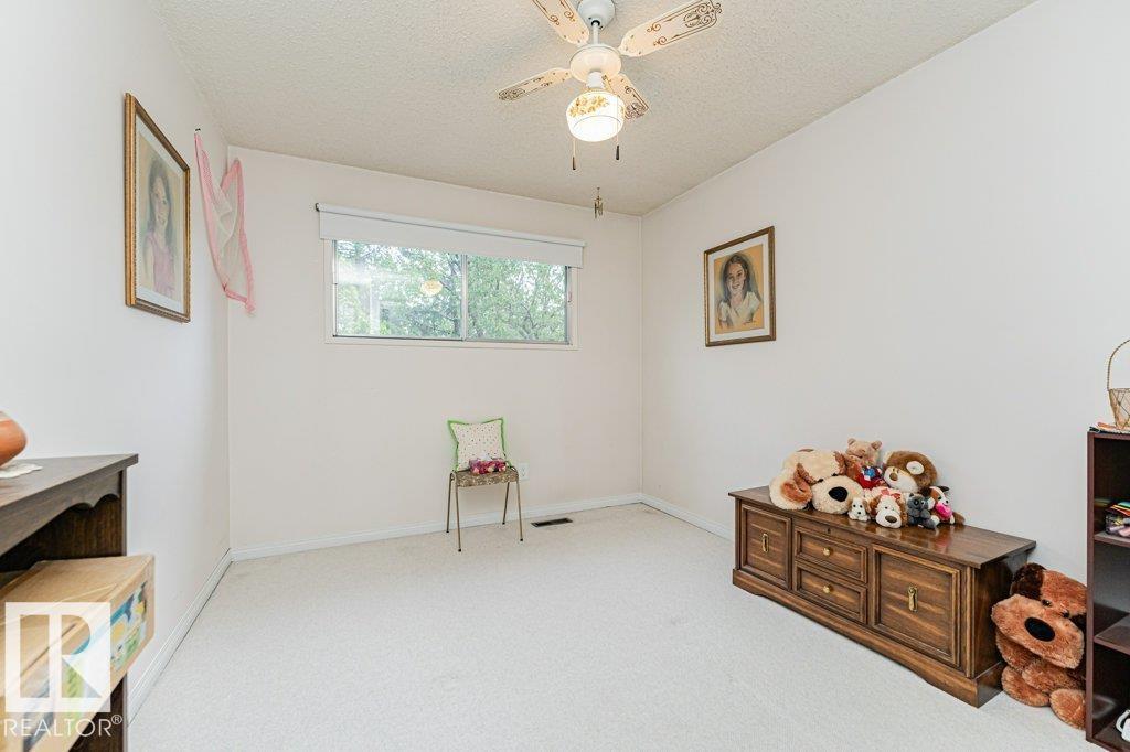 10543 35 AV NW - 39