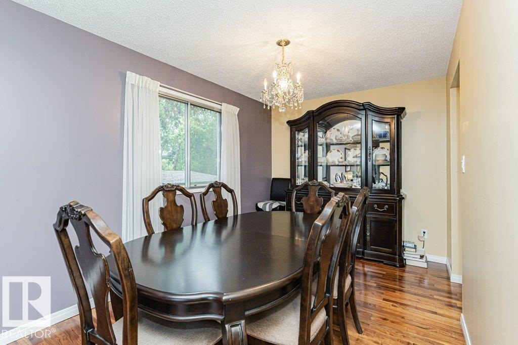 10543 35 AV NW - 9