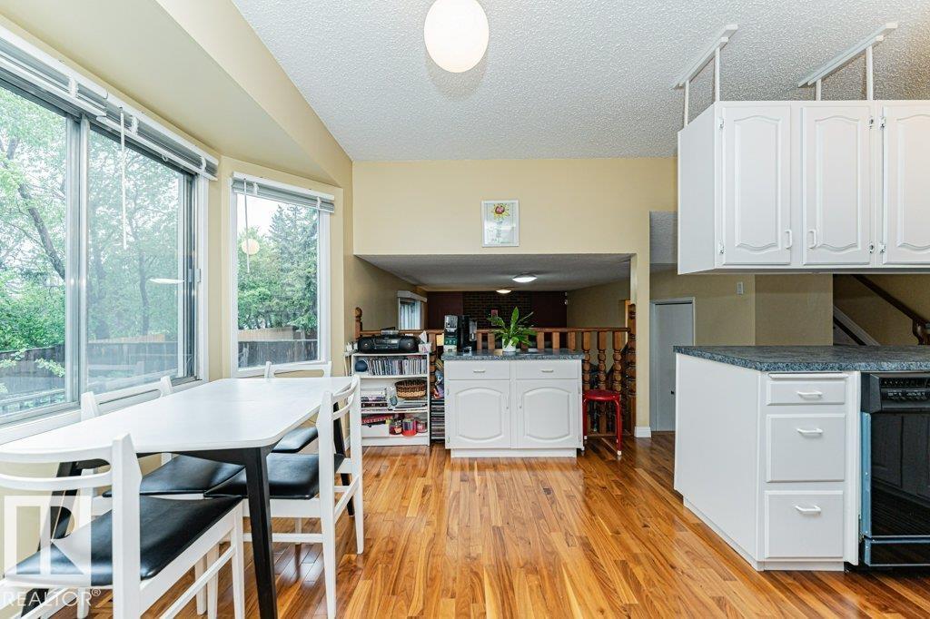 10543 35 AV NW - 11