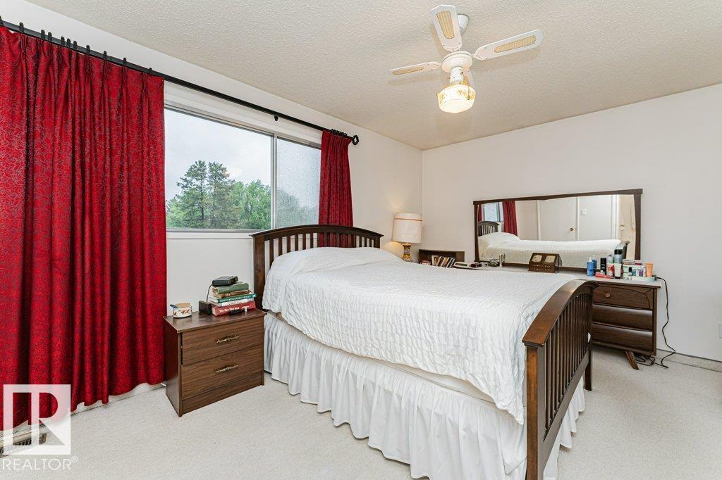 10543 35 AV NW - 30
