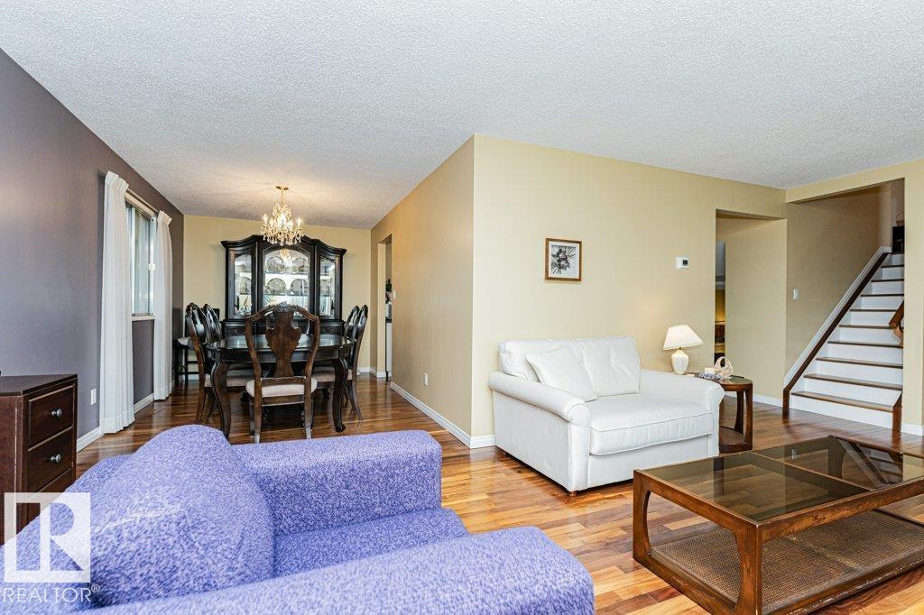 10543 35 AV NW - 7