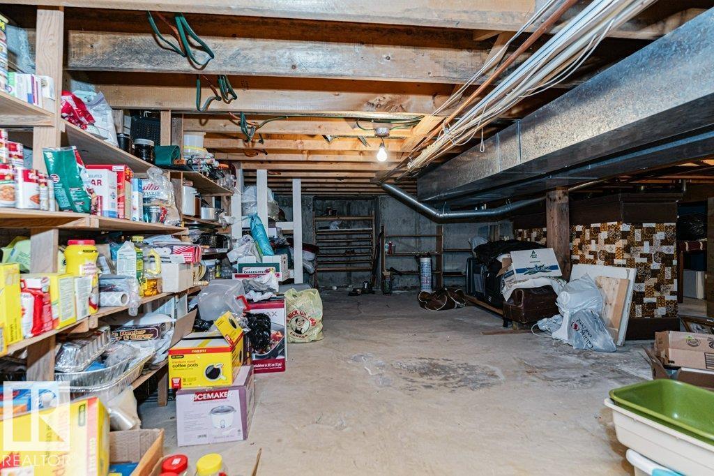 10543 35 AV NW - 50