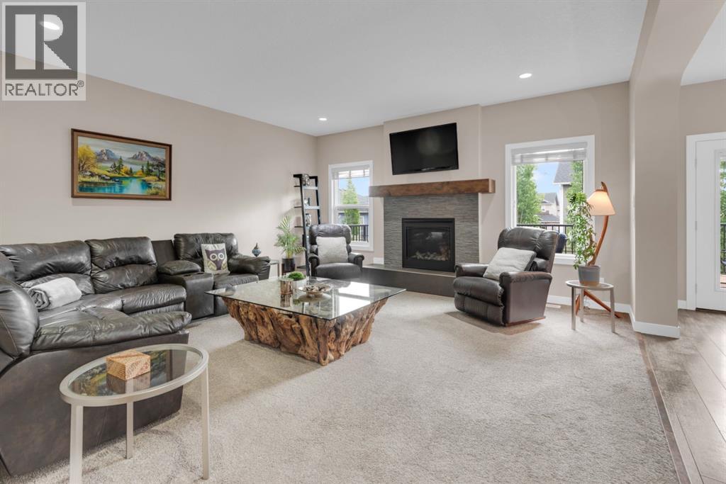 300 Aspenmere Way - Image 2