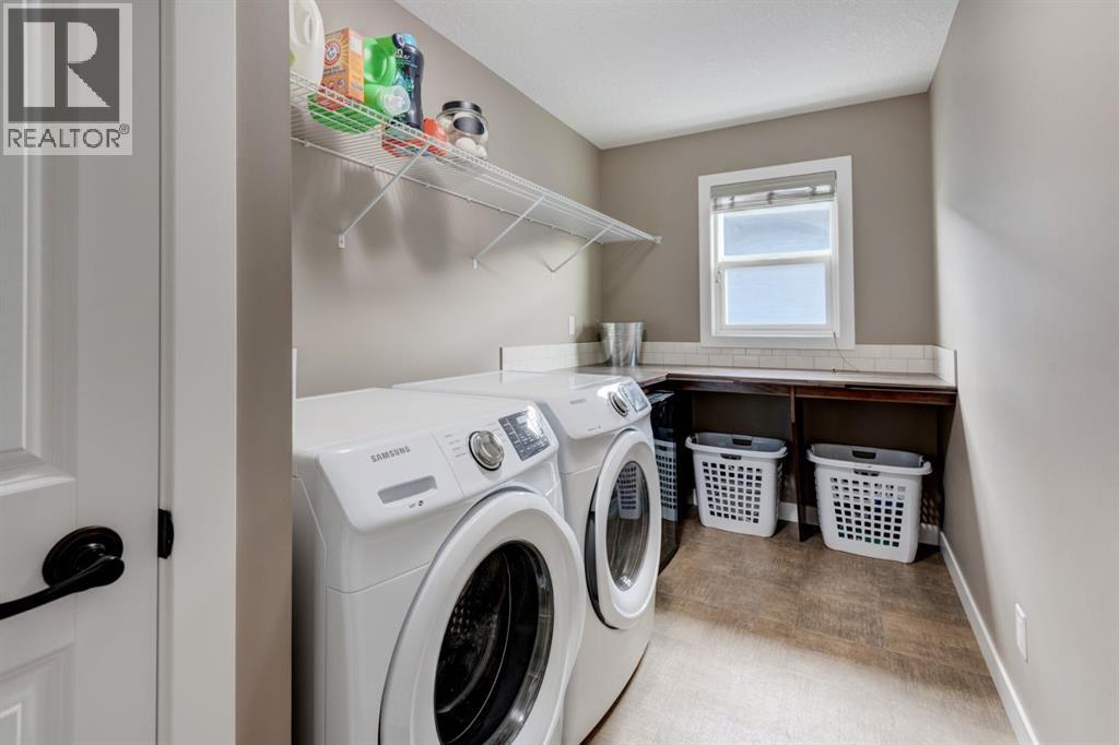 300 Aspenmere Way - 24