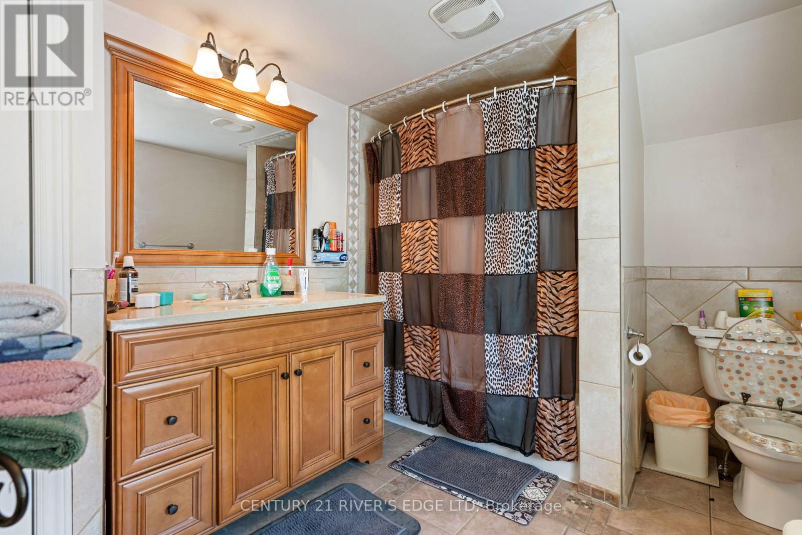 5694 DUNCAN STREET - 18