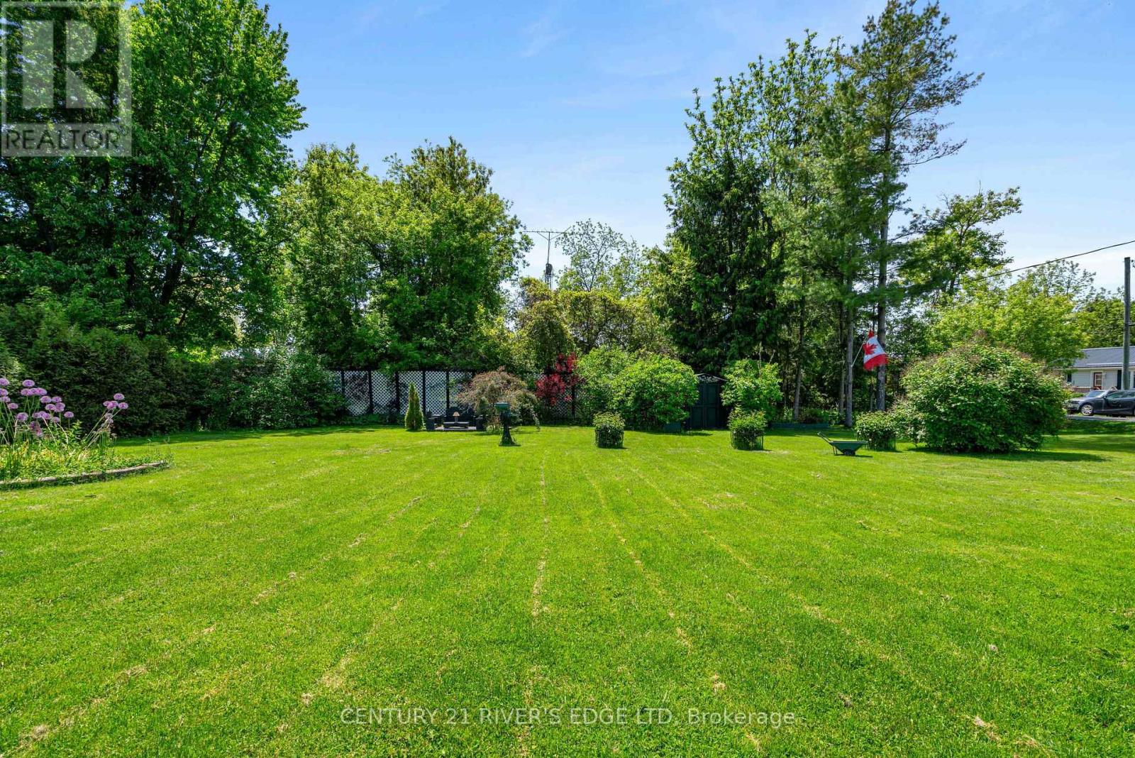 5694 DUNCAN STREET - 4