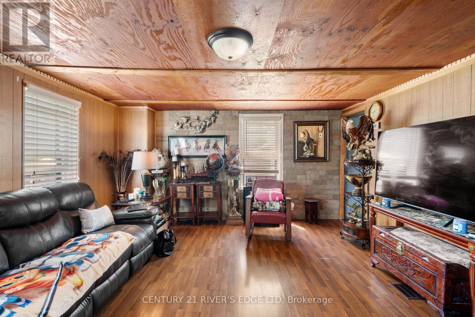 5694 DUNCAN STREET - 7