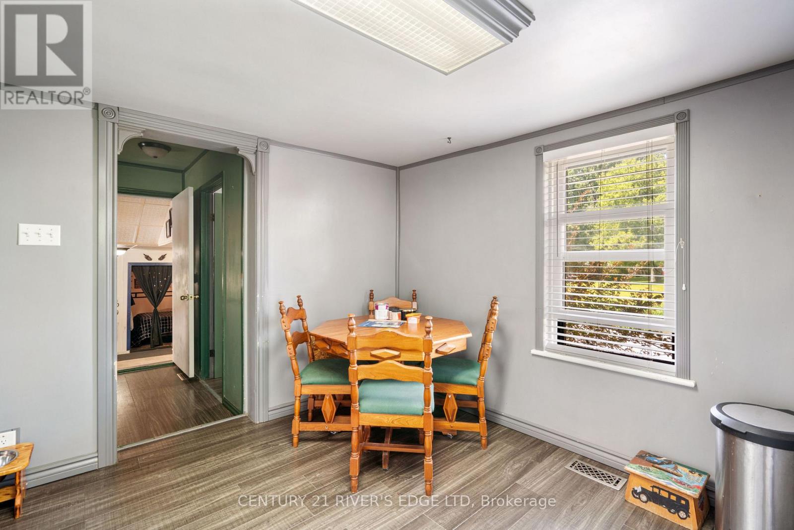 5694 DUNCAN STREET - 9