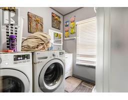5694 Duncan Street, South Dundas, ON K0C1X0 Photo 15