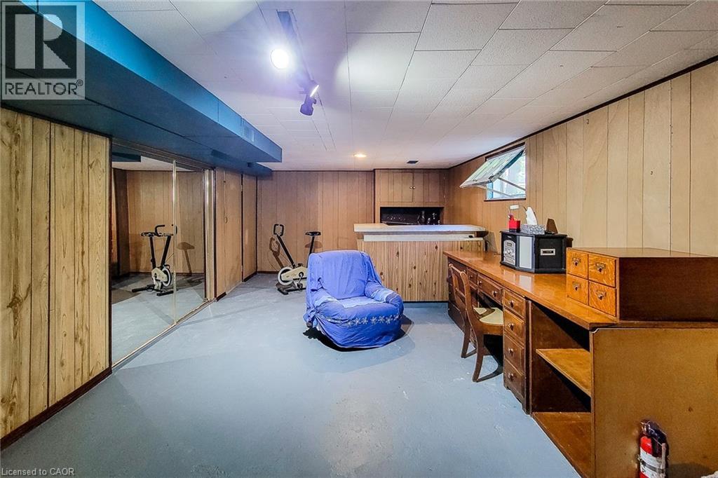 269 CARLISLE Road - 38