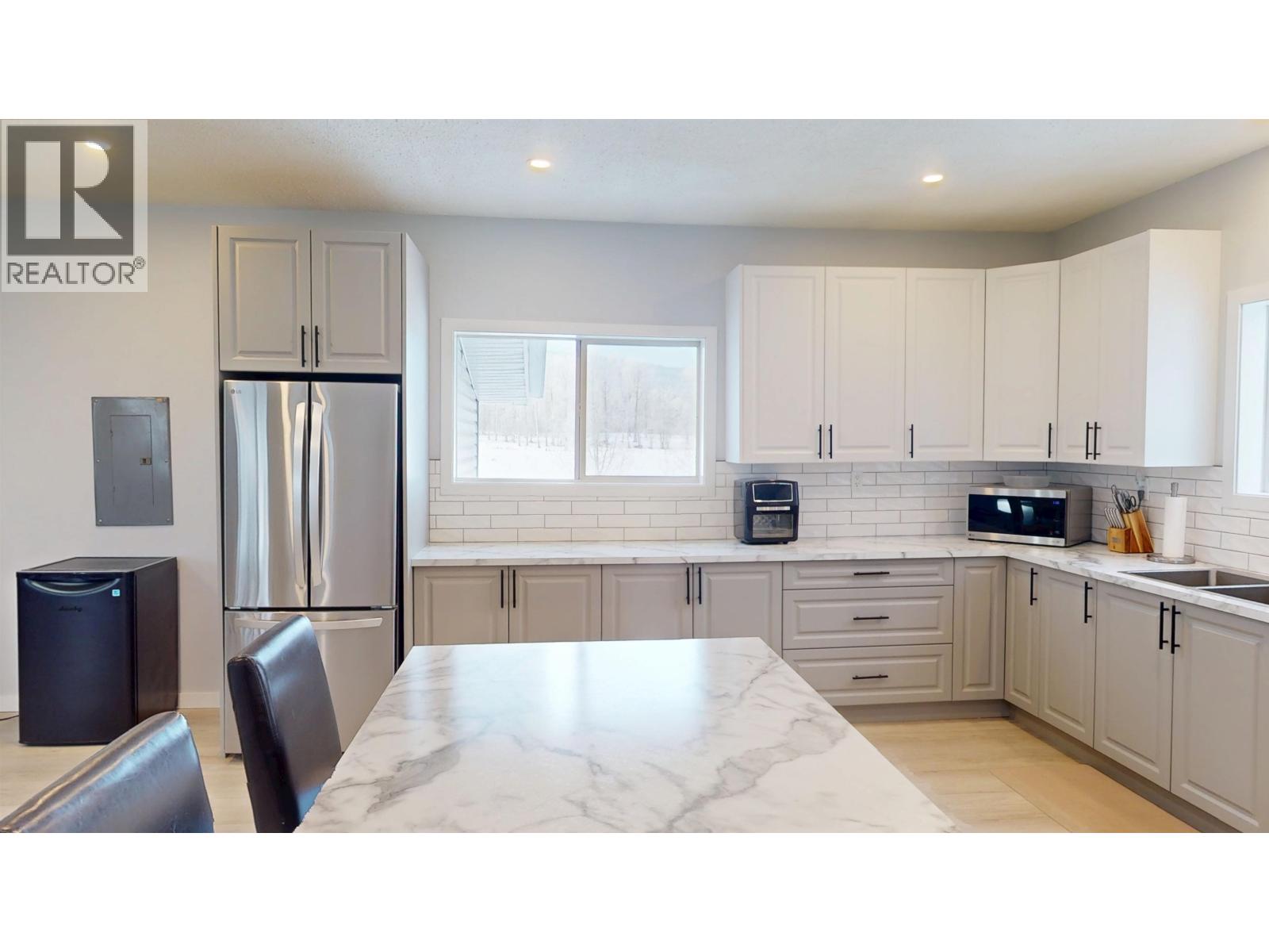 2107 RAWLINGS ROAD - 29