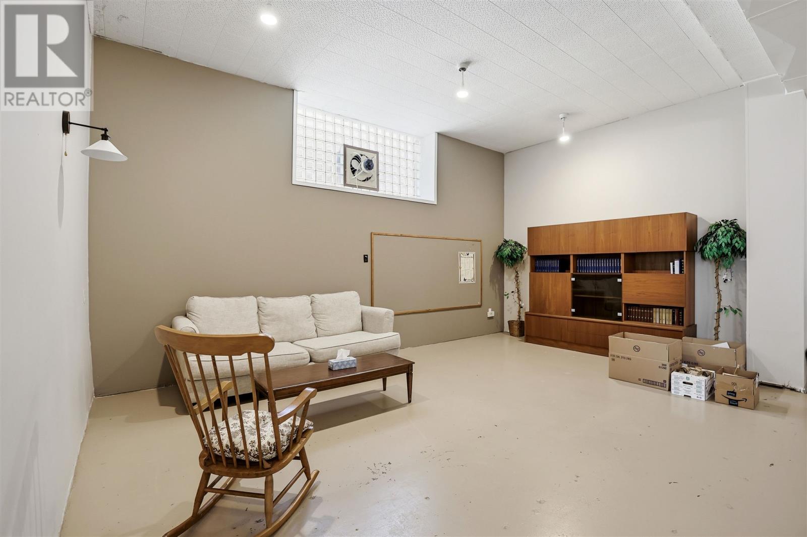475 Wilson ST - 22