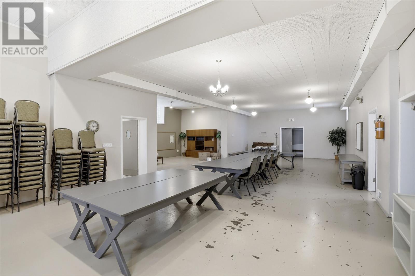 475 Wilson ST - 25