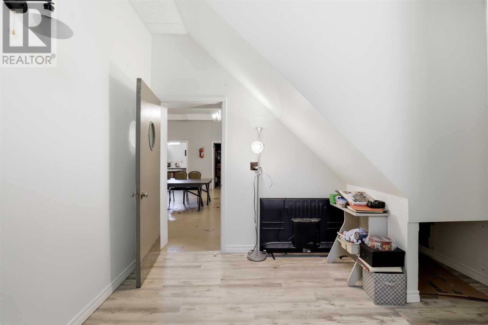 475 Wilson ST - 29