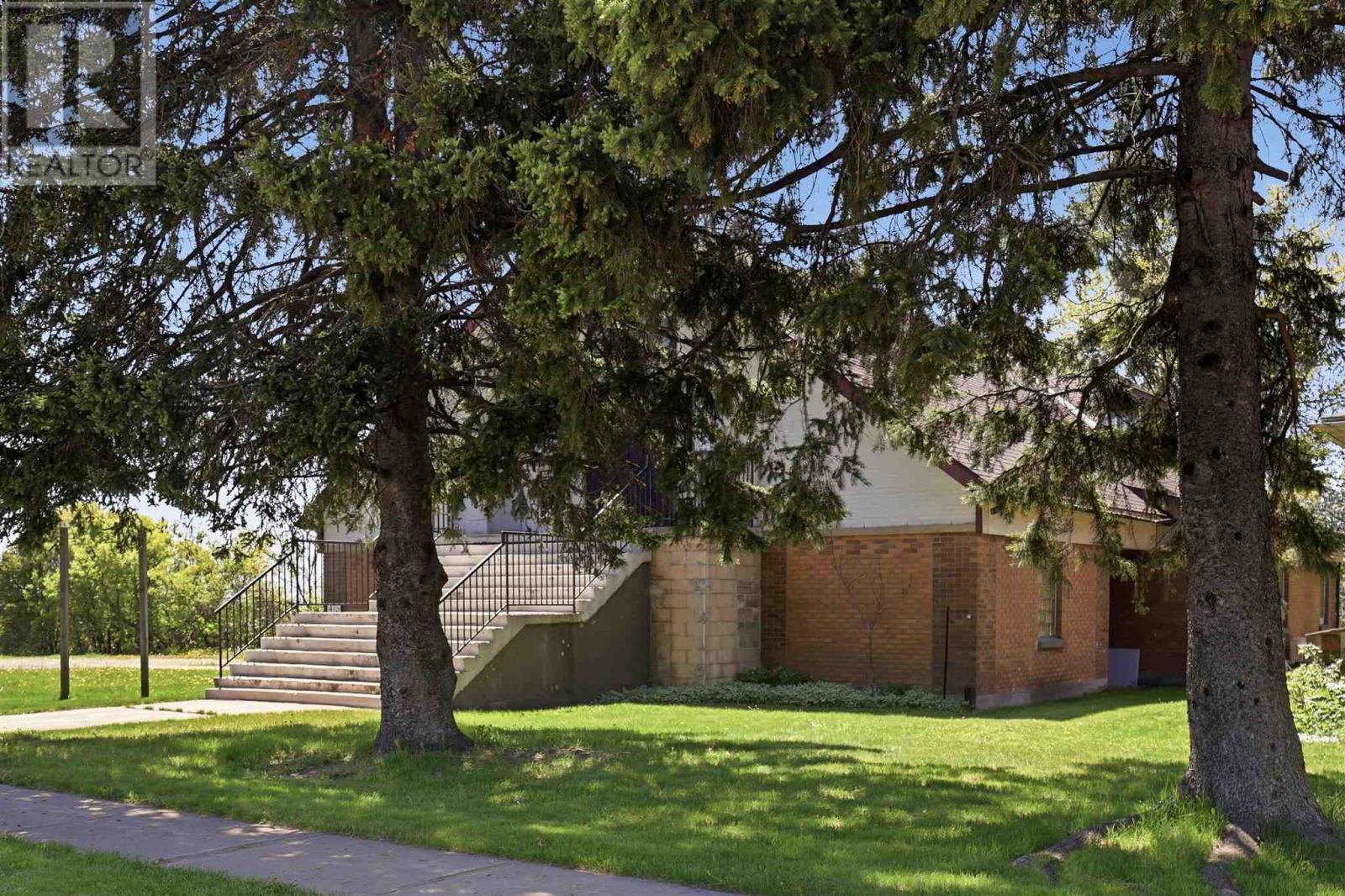 475 Wilson ST - 4