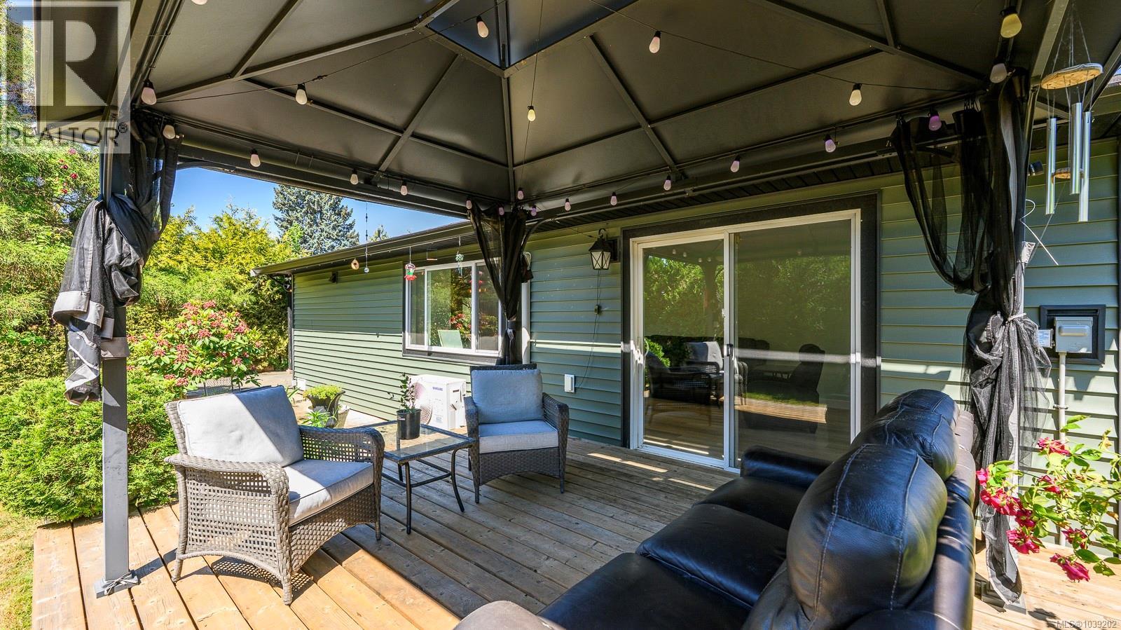 2772 Ulverston Ave - 10