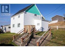 17-19 John Cabot Drive thumbnail 2