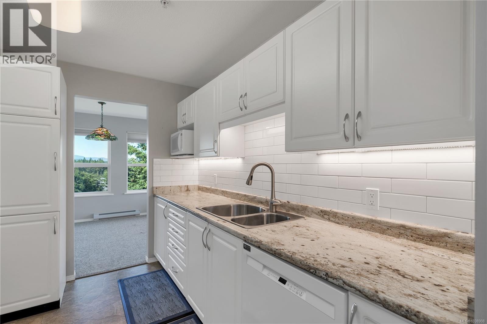 #214 280 Dogwood St S - 10