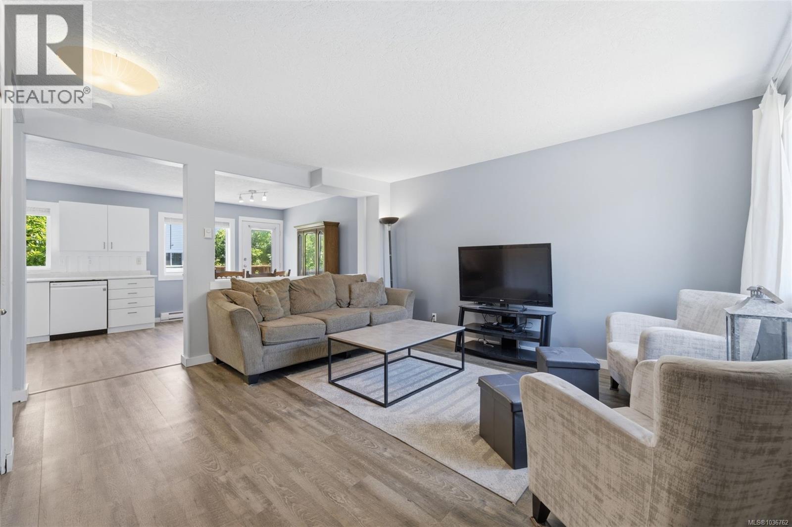 #29 3242 Cowichan Lake Rd - 11