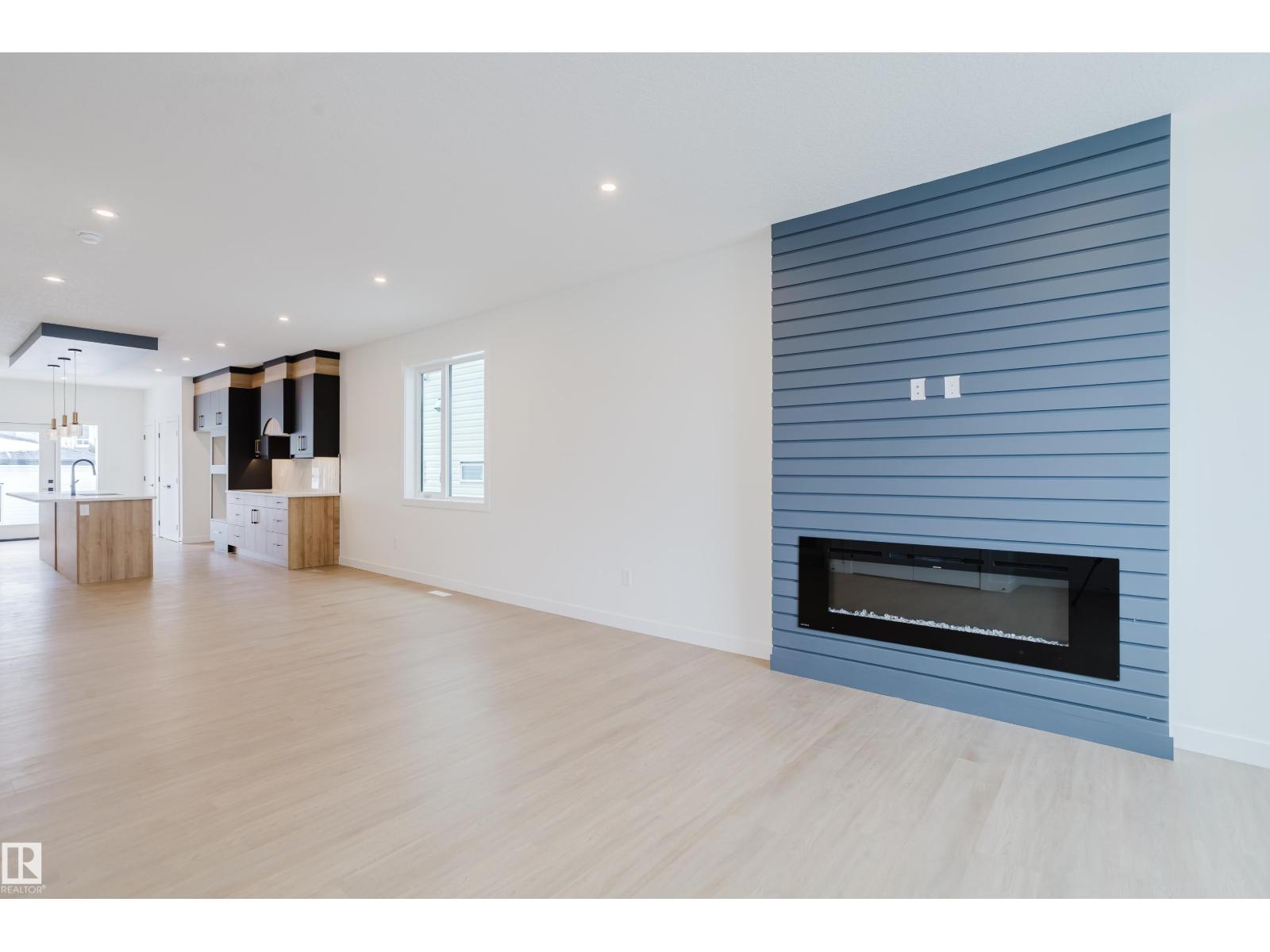 9709 157 ST NW NW - 10