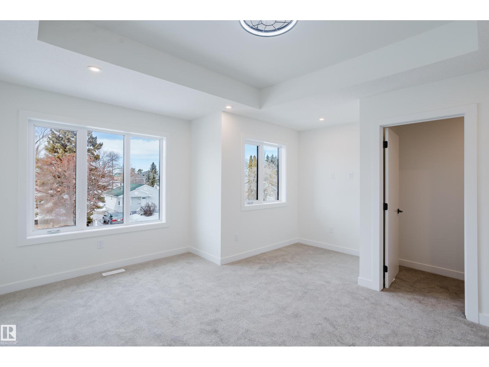 9709 157 ST NW NW - 36