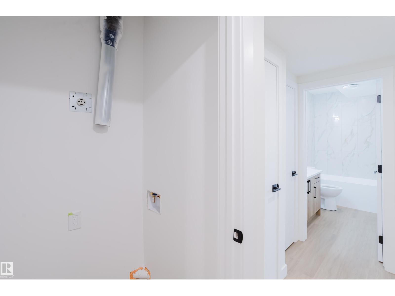 9709 157 ST NW NW - 60