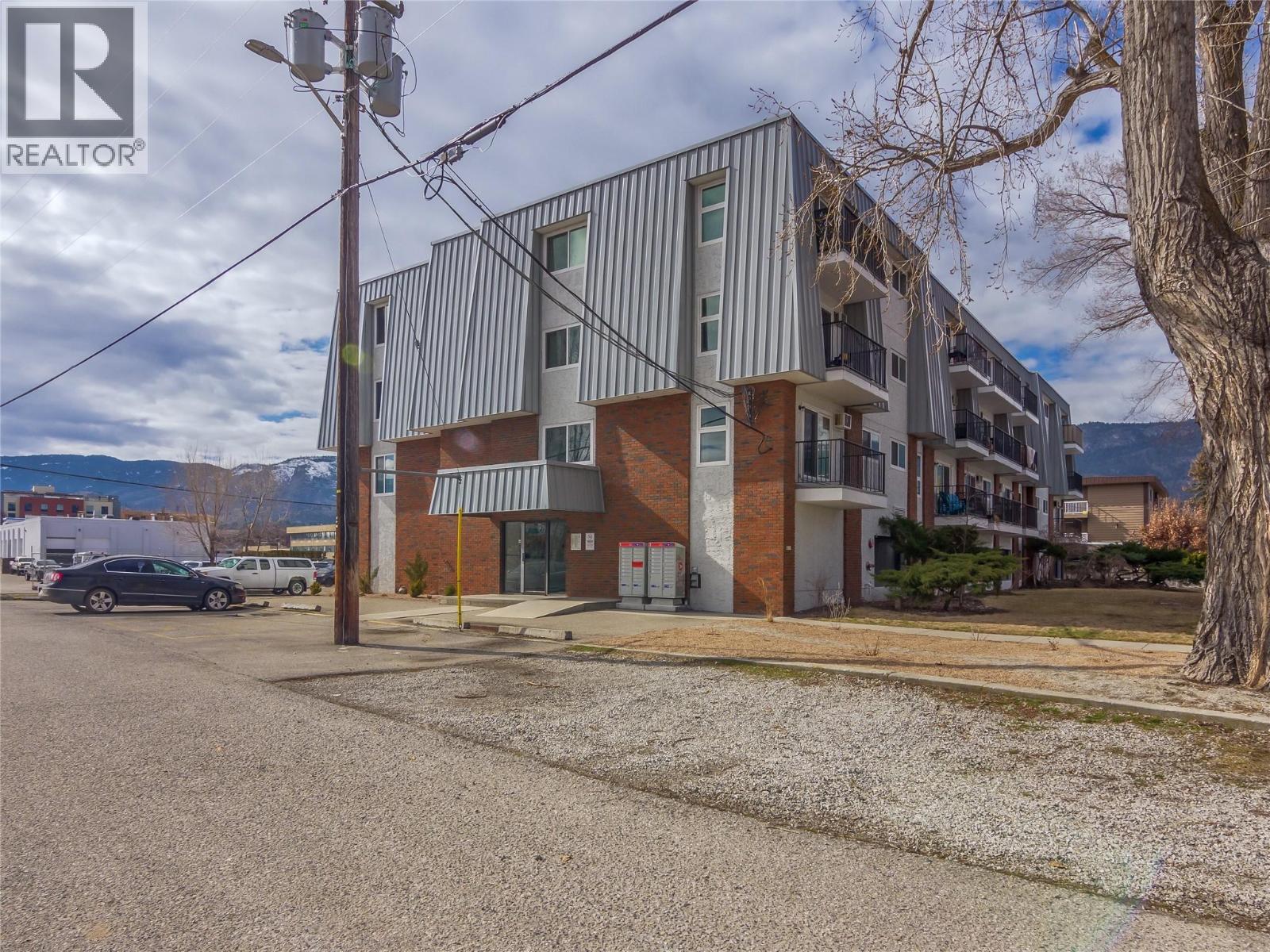 922 Dynes Avenue Unit# 301, Penticton