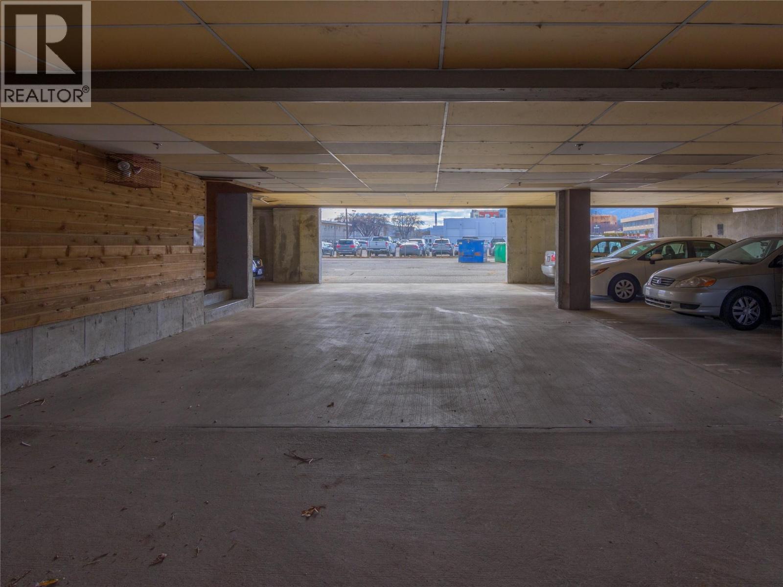 922 Dynes Avenue Unit# 301, Penticton