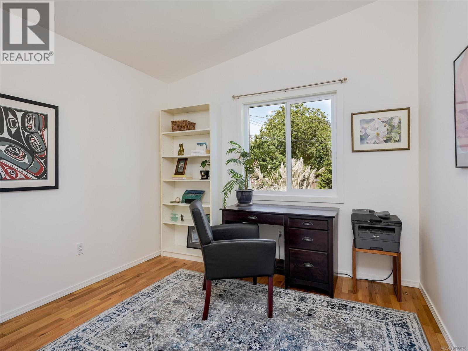  4016 Oberlin Place, Saanich