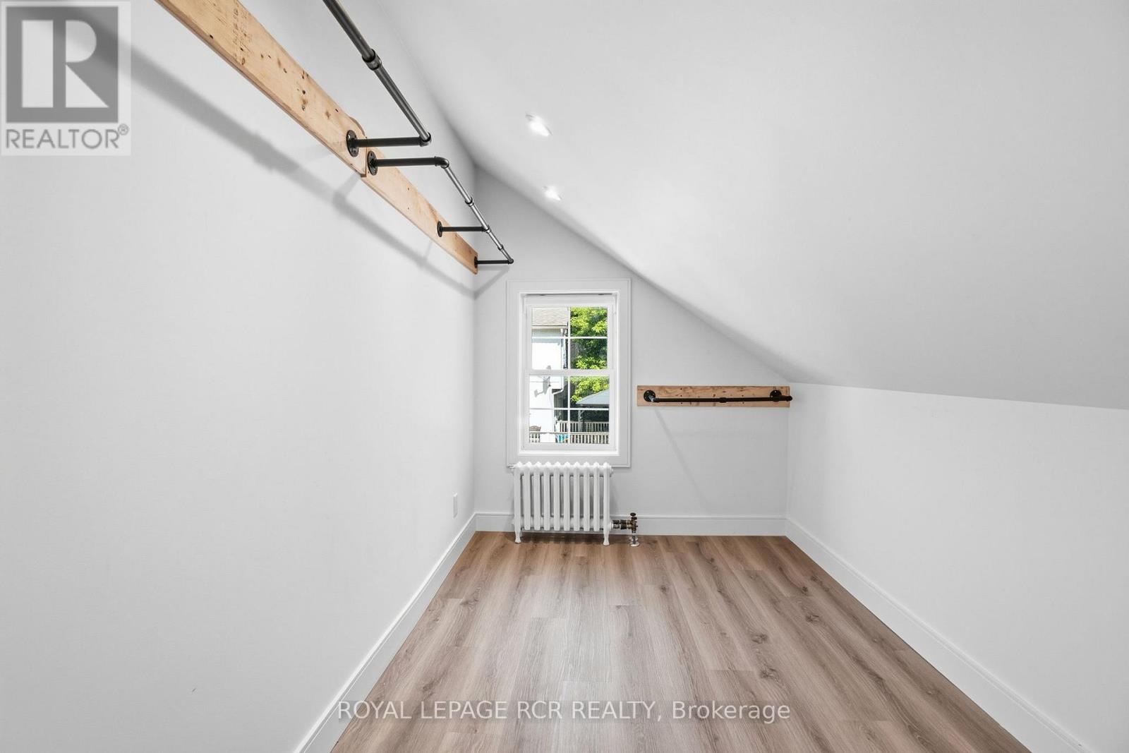 136 MAIN STREET - 25