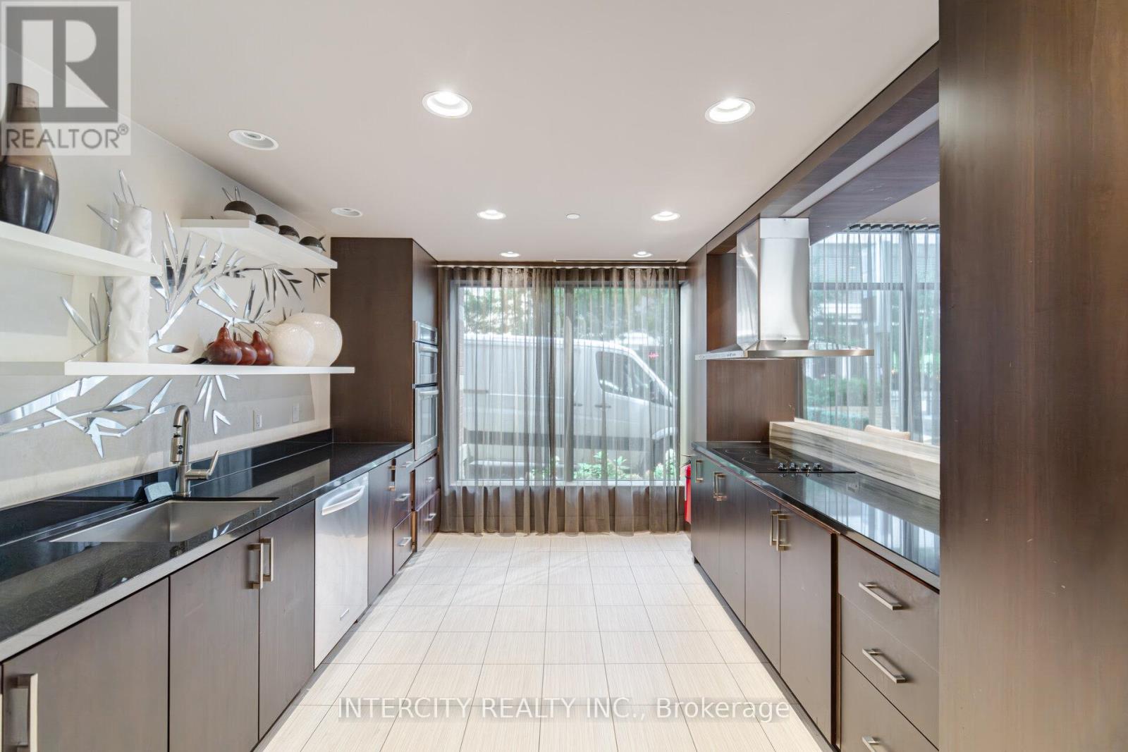 #3104 23 SHEPPARD AVENUE E - 38