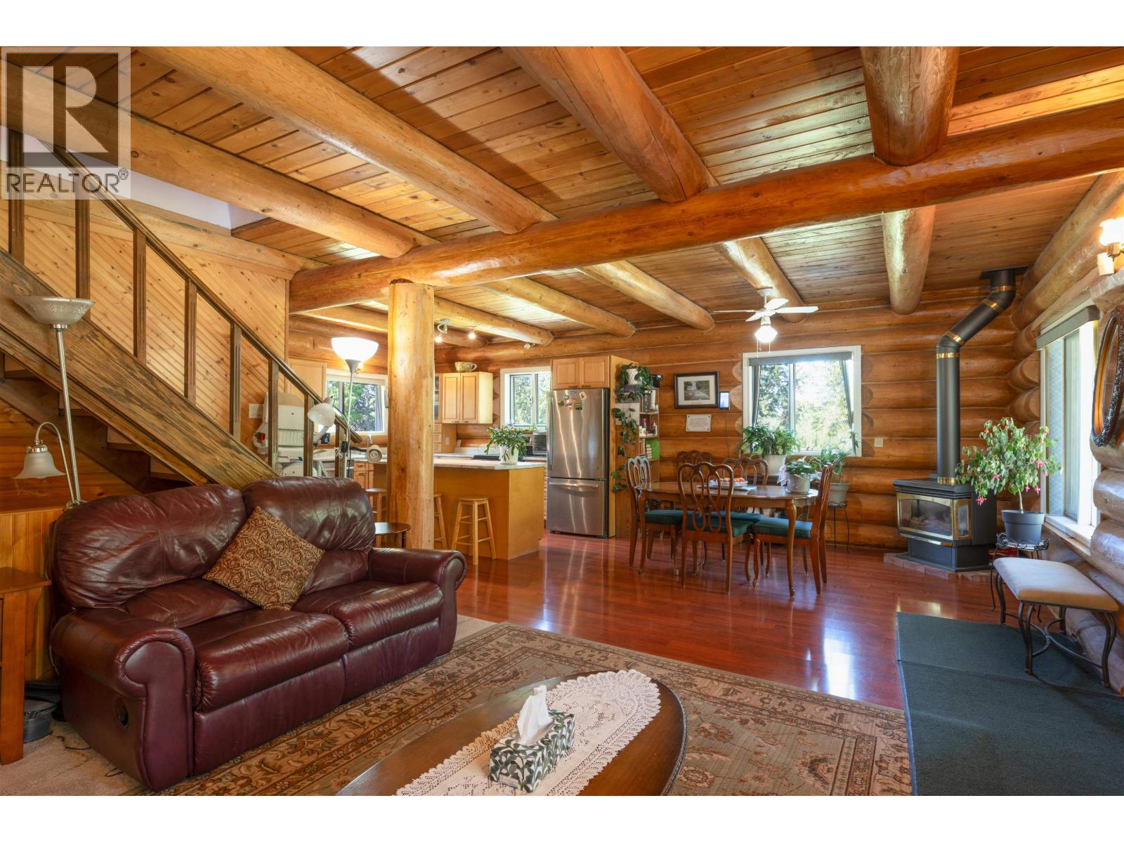 Photo 11 of 23 — 5855 DAVE ROAD · Prince George, BC