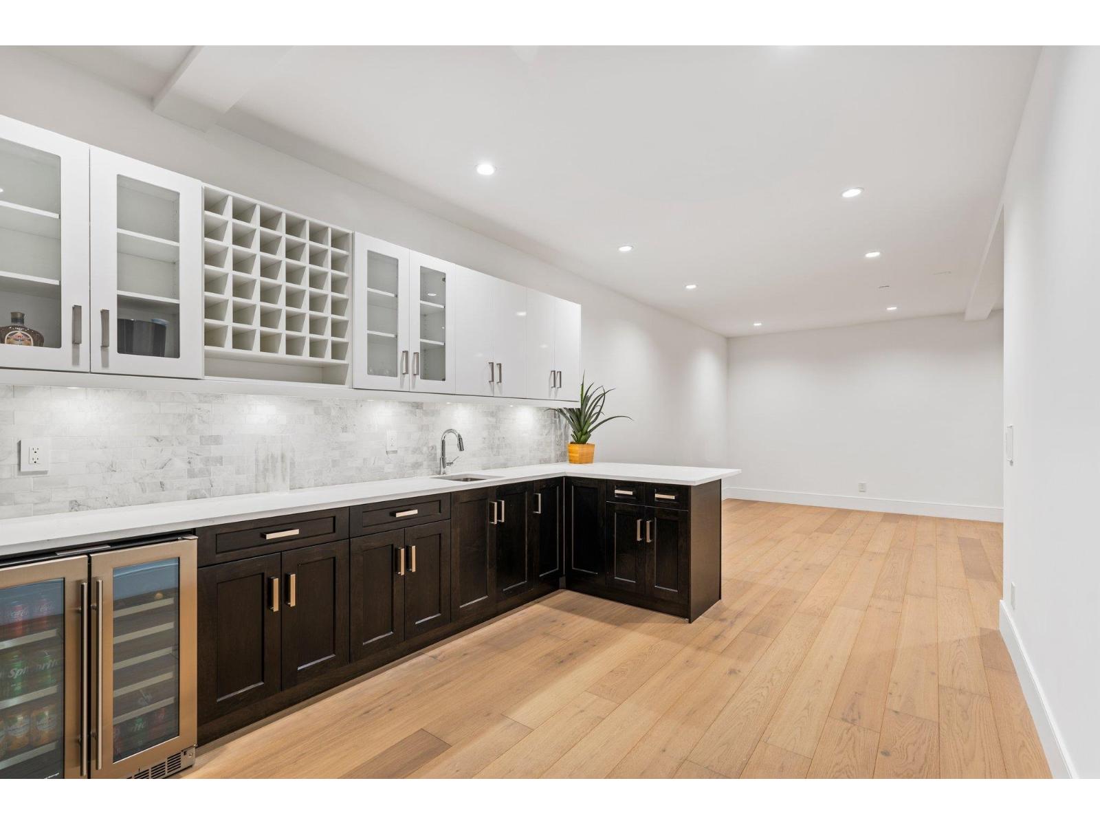 14857 BUENA VISTA AVENUE, White Rock