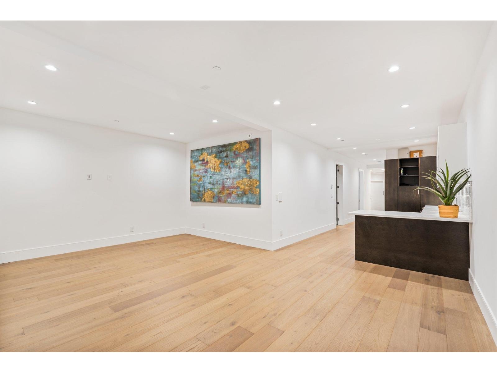 14857 BUENA VISTA AVENUE, White Rock