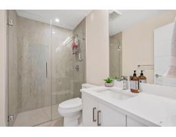 14857 Buena Vista Avenue, White Rock, BC V4B1X3 Photo 19