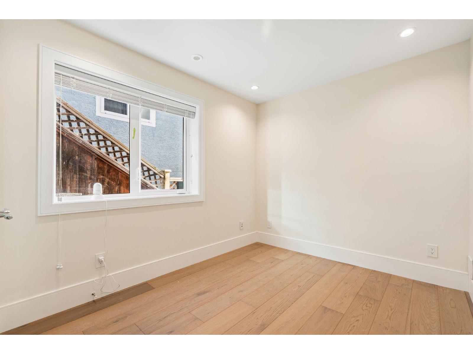 14857 BUENA VISTA AVENUE, White Rock