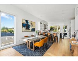 14857 Buena Vista Avenue, White Rock, BC V4B1X3 Photo 6
