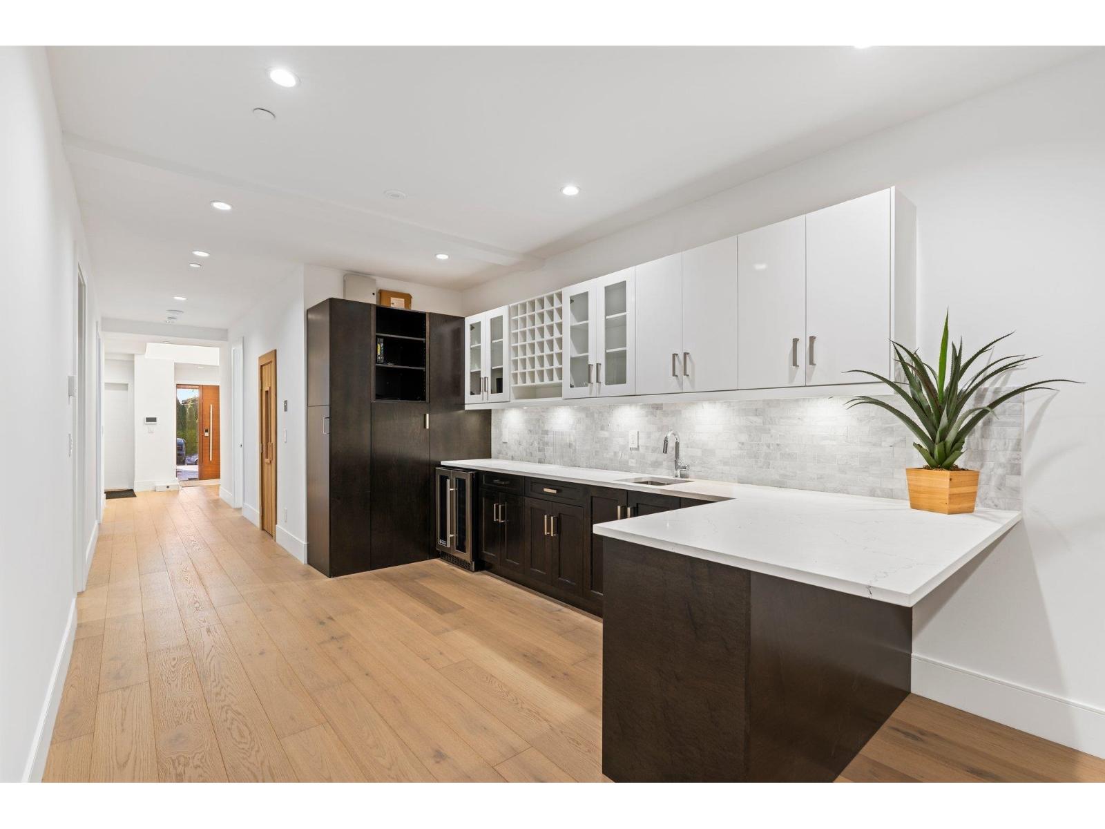 14857 BUENA VISTA AVENUE, White Rock