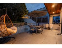 14857 Buena Vista Avenue, White Rock, BC V4B1X3 Photo 35