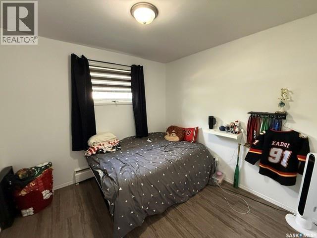 136 Windsor AVENUE - 18